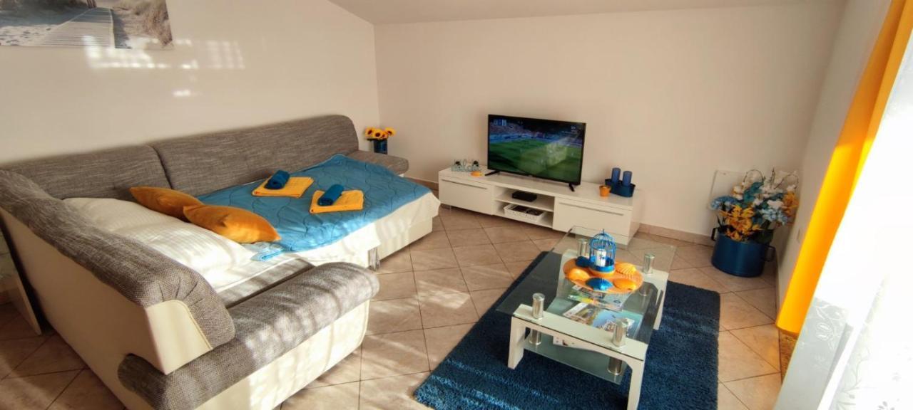Lorena Apartment Kastelir